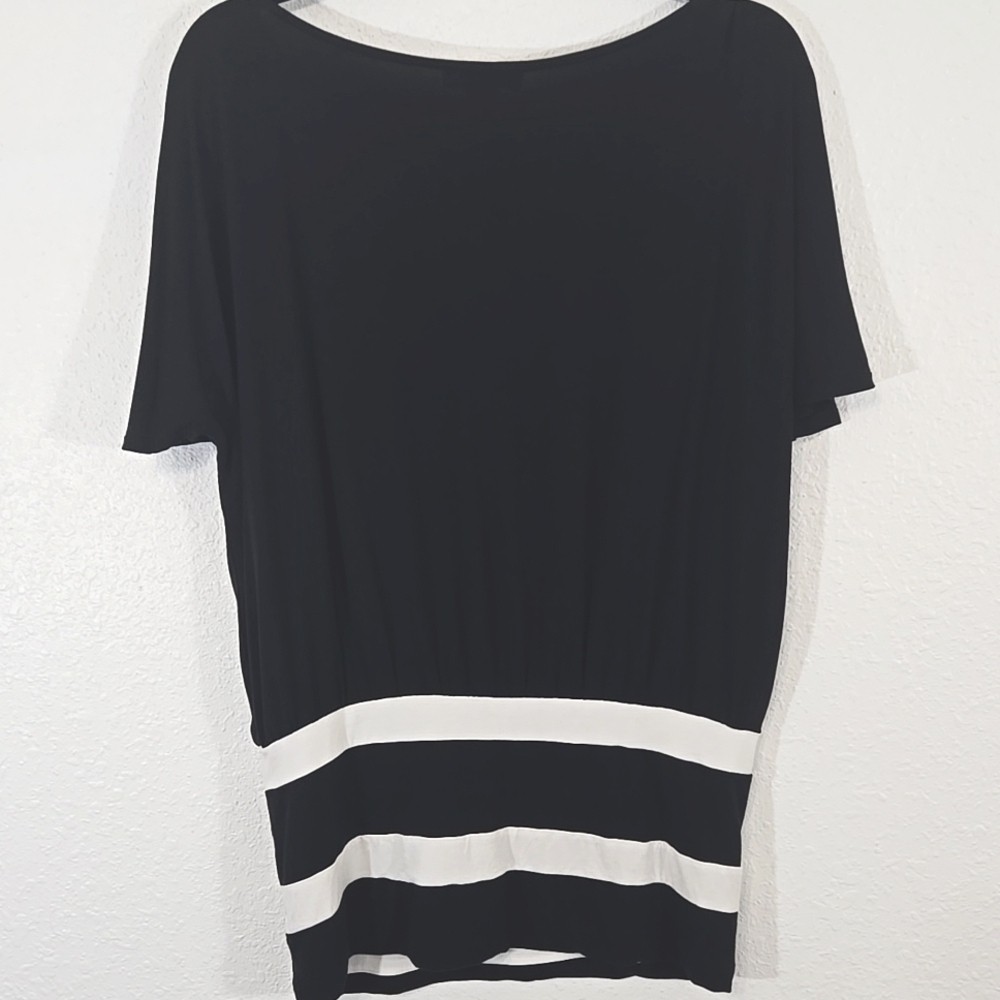 WHITE HOUSE BLACK MARKET Classic Black/White Short Sleeve White Stripe Top, S - Picture 5 of 7